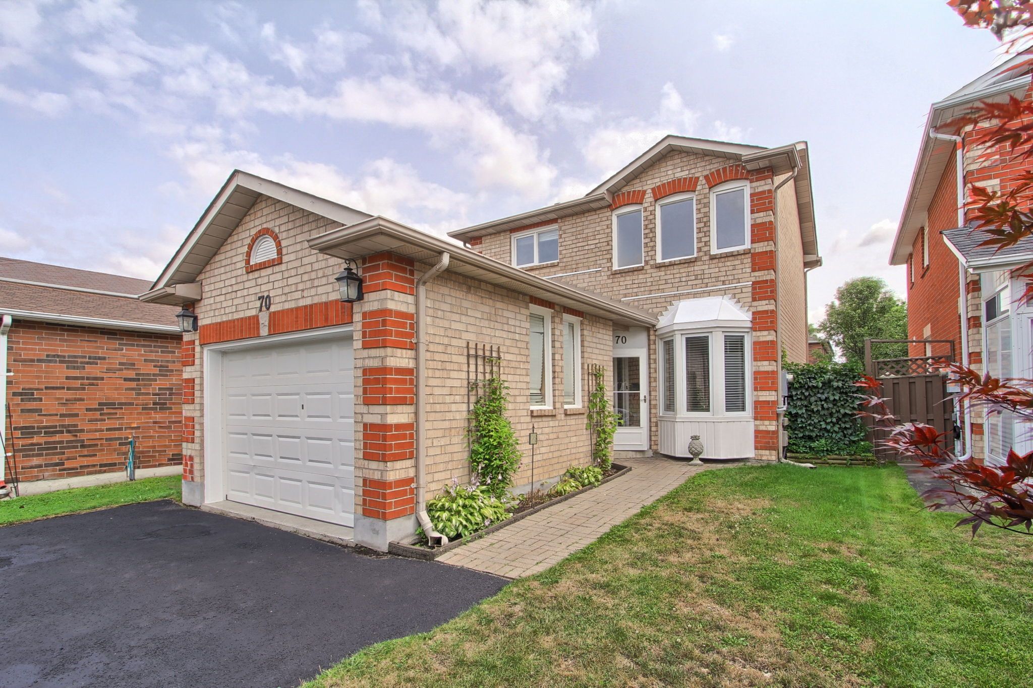 70 Dunsmore Crescent, Richmond Hill, On L4c 0c5