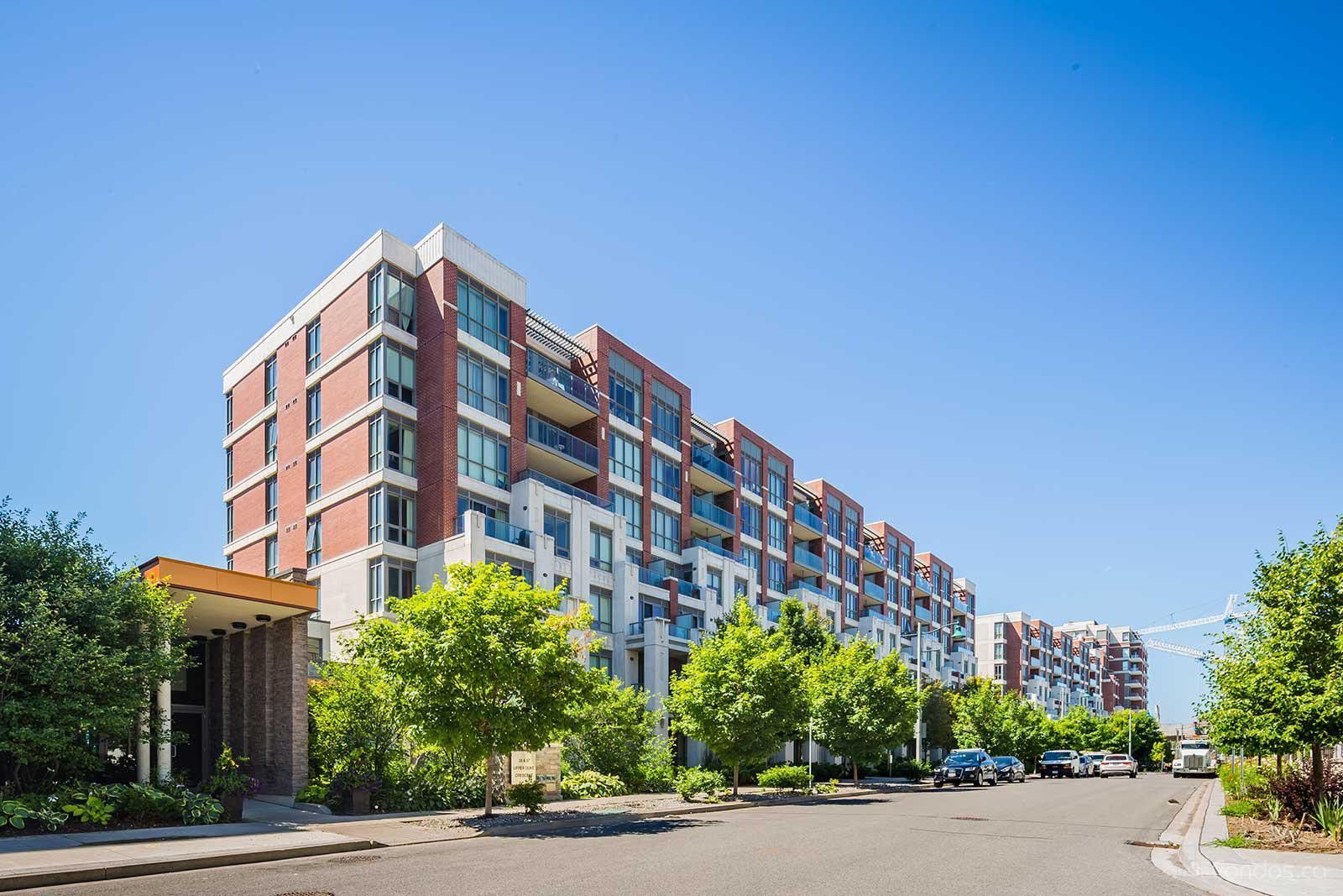 39 Upper Duke Crescent 408, Markham, On L6g 0b8