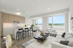 67 Saigon Drive 301, Richmond Hill, On L4s 0p4
