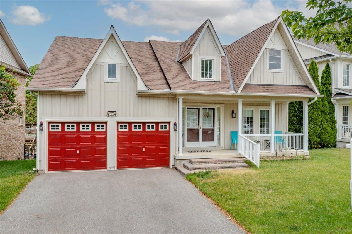 332 King Street, East Gwillimbury, On L0g 1m0