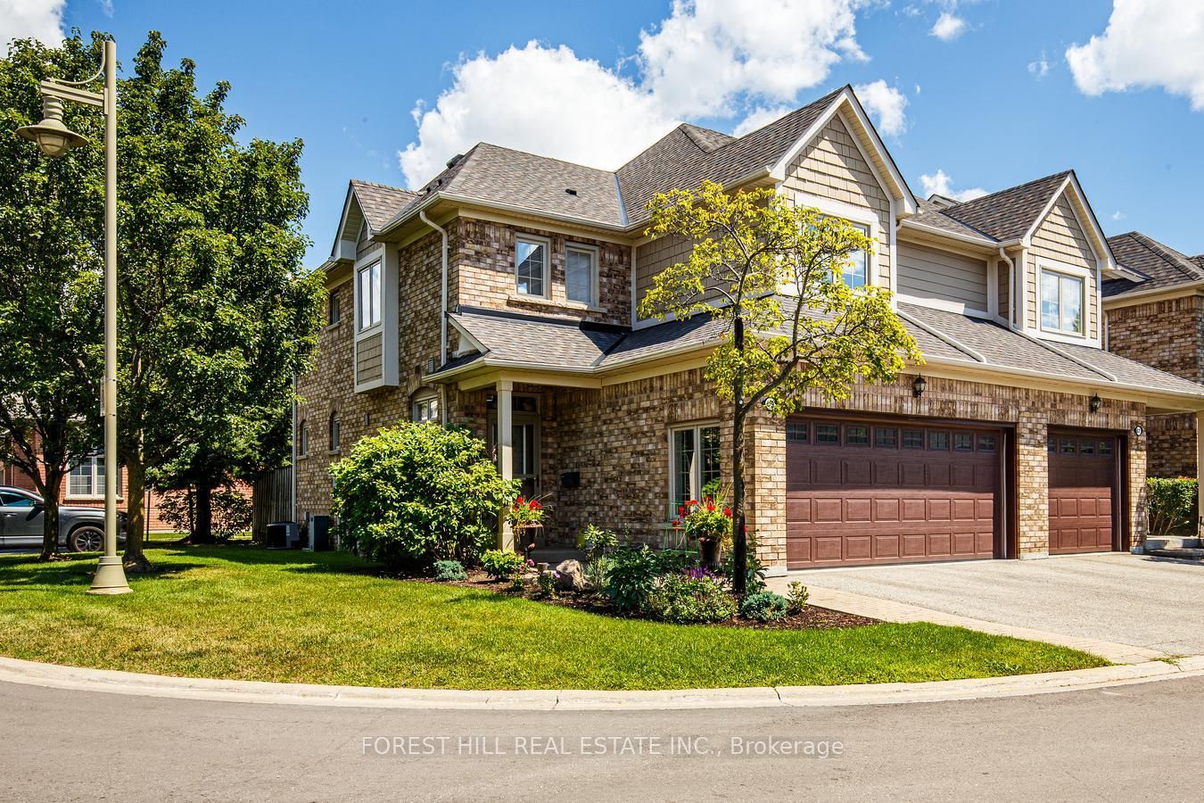 69 Louisbourg Way, Markham, On L6e 2a2