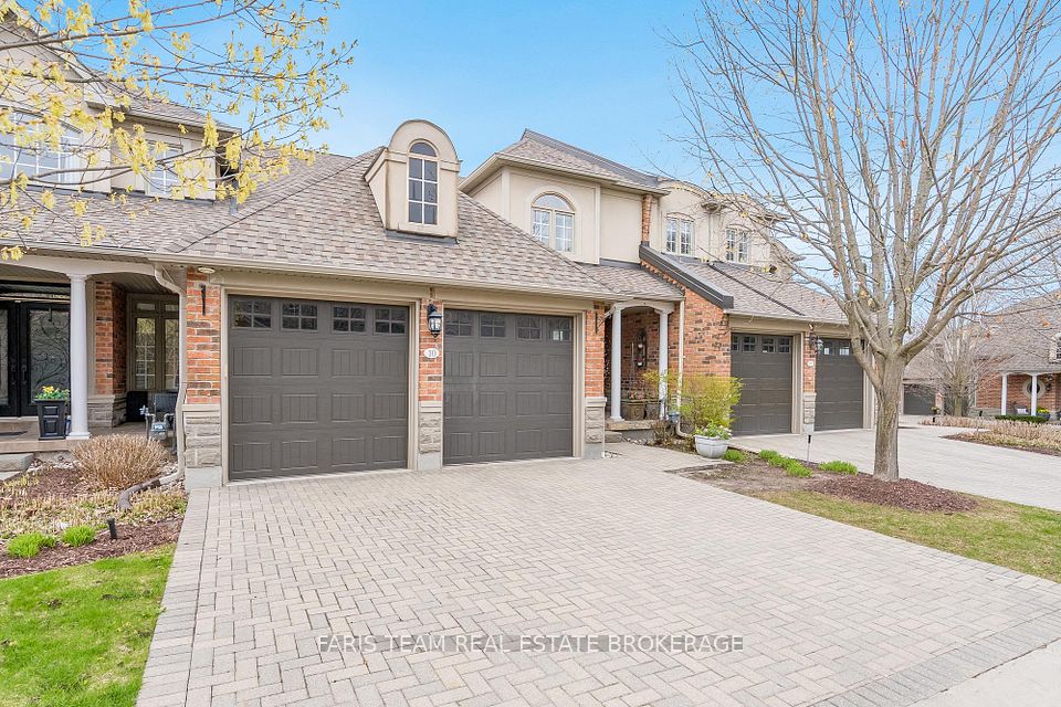 10 Wilton Trail, Aurora, On L4g 7s9