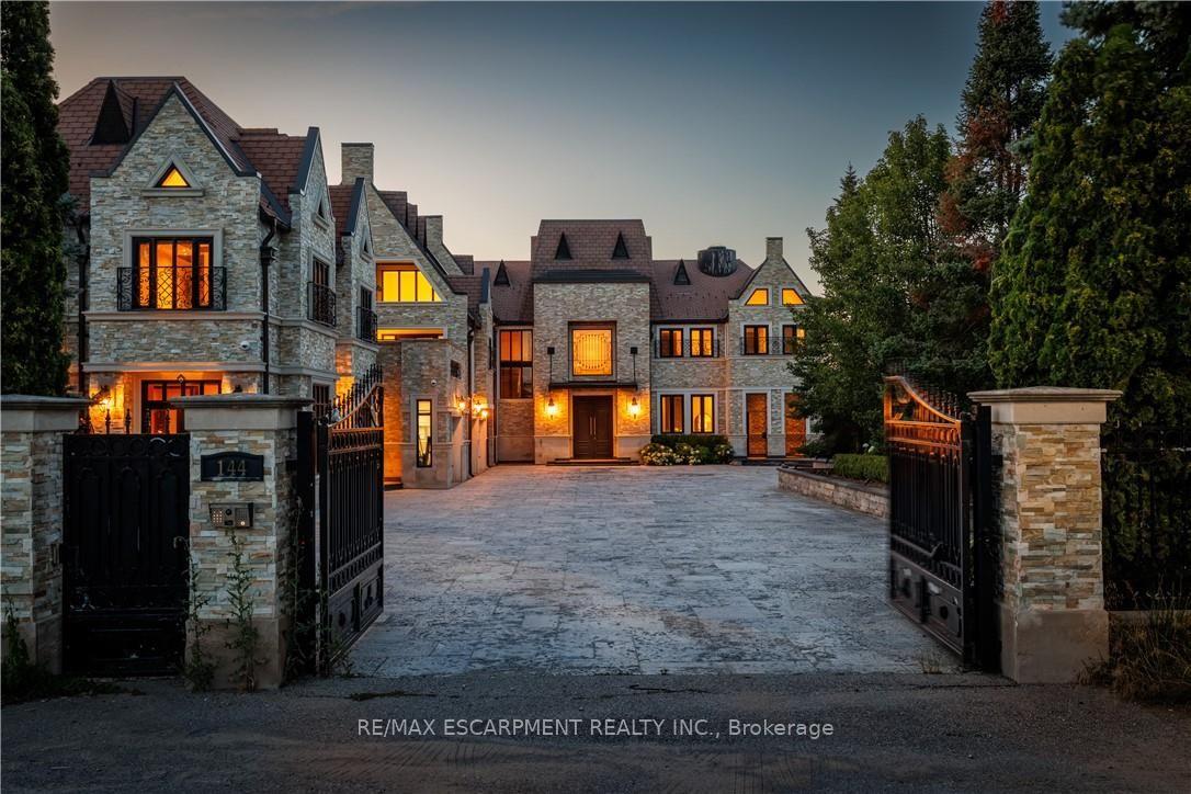 144 Lake Drive E, Georgina, On L4p 3e9