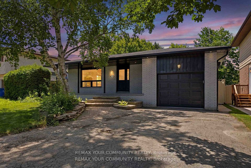 244 East Street, East Gwillimbury, On L9n 1k8
