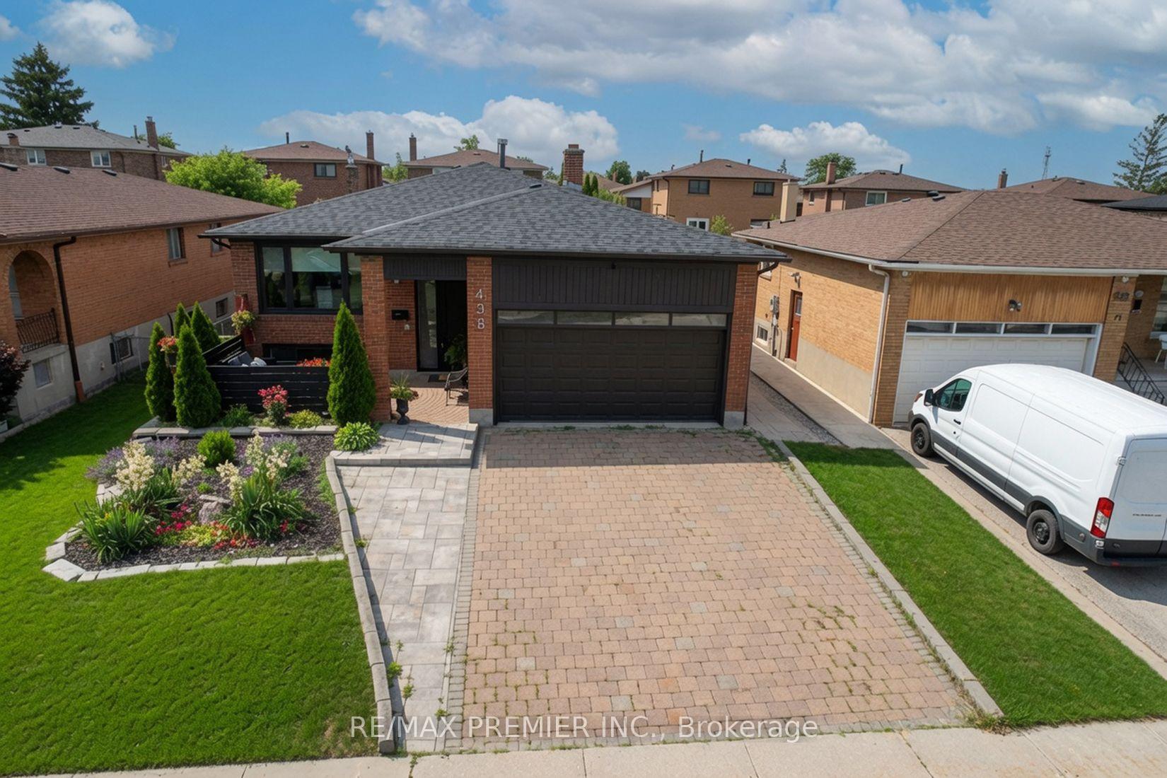 438 Woodbridge Avenue, Vaughan, On L4l 2t4