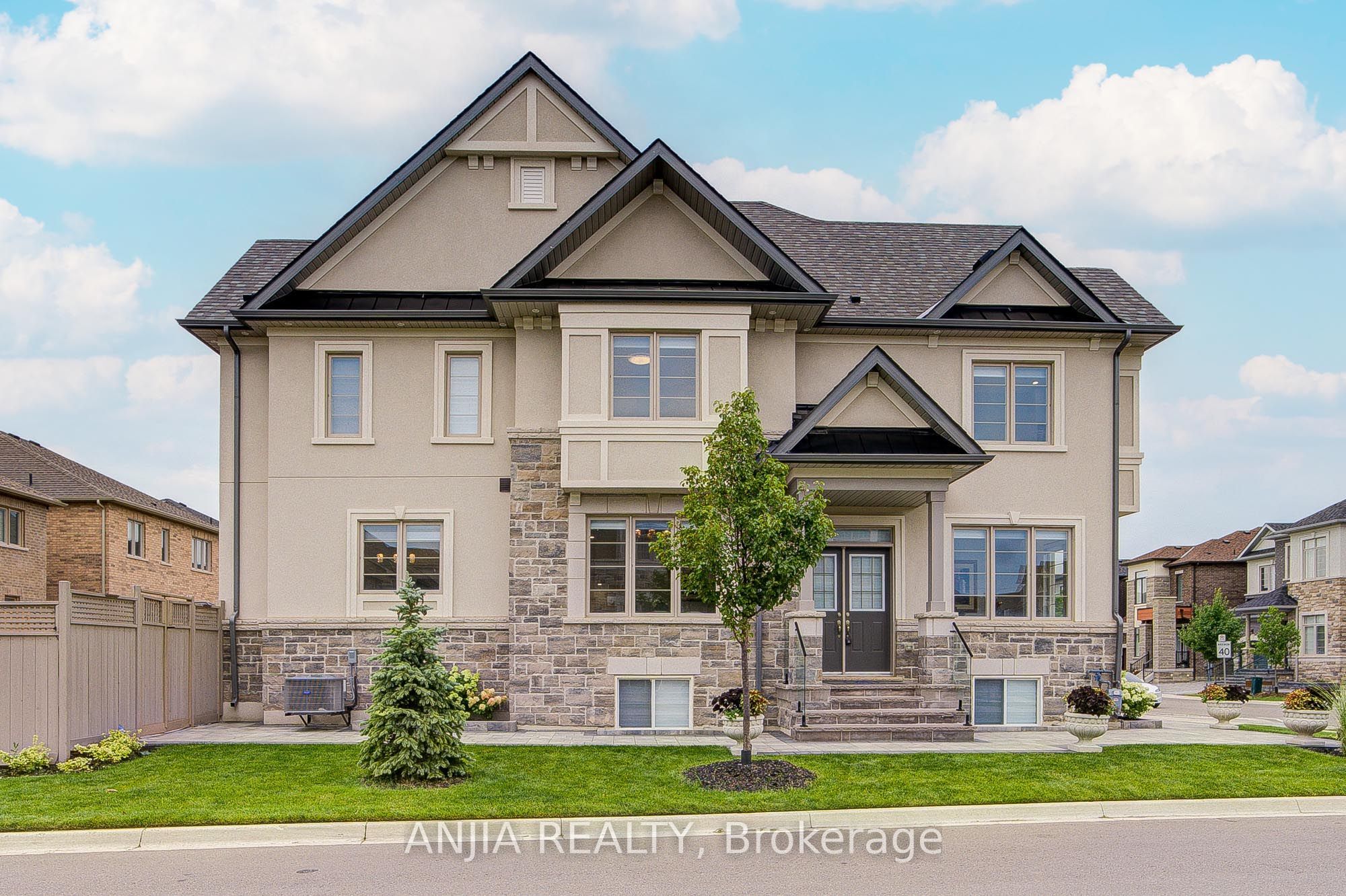 67 Furrow Street, Markham, On L6e 2h8
