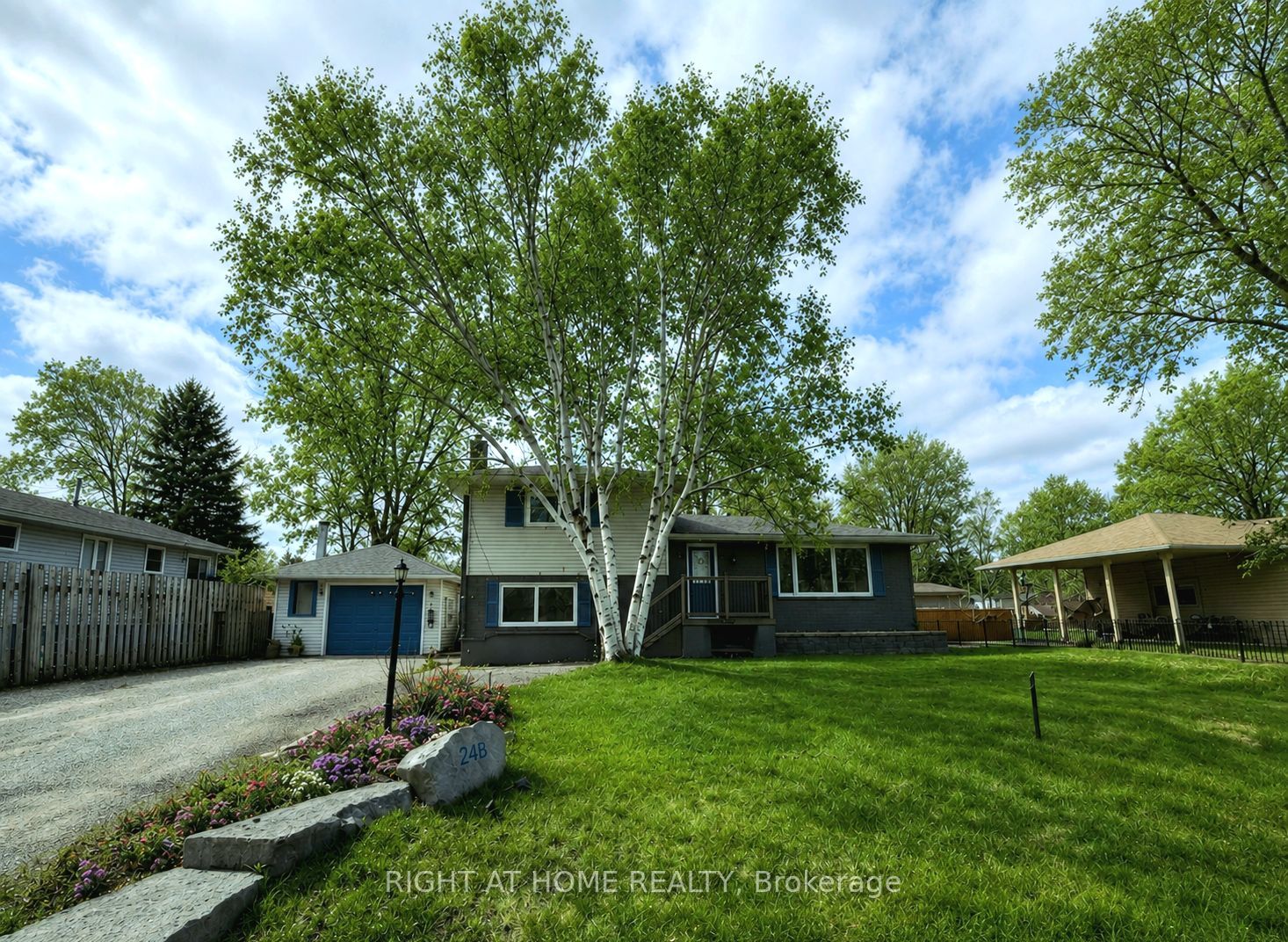 246 Calford Street, Essa, On L0m 1b0