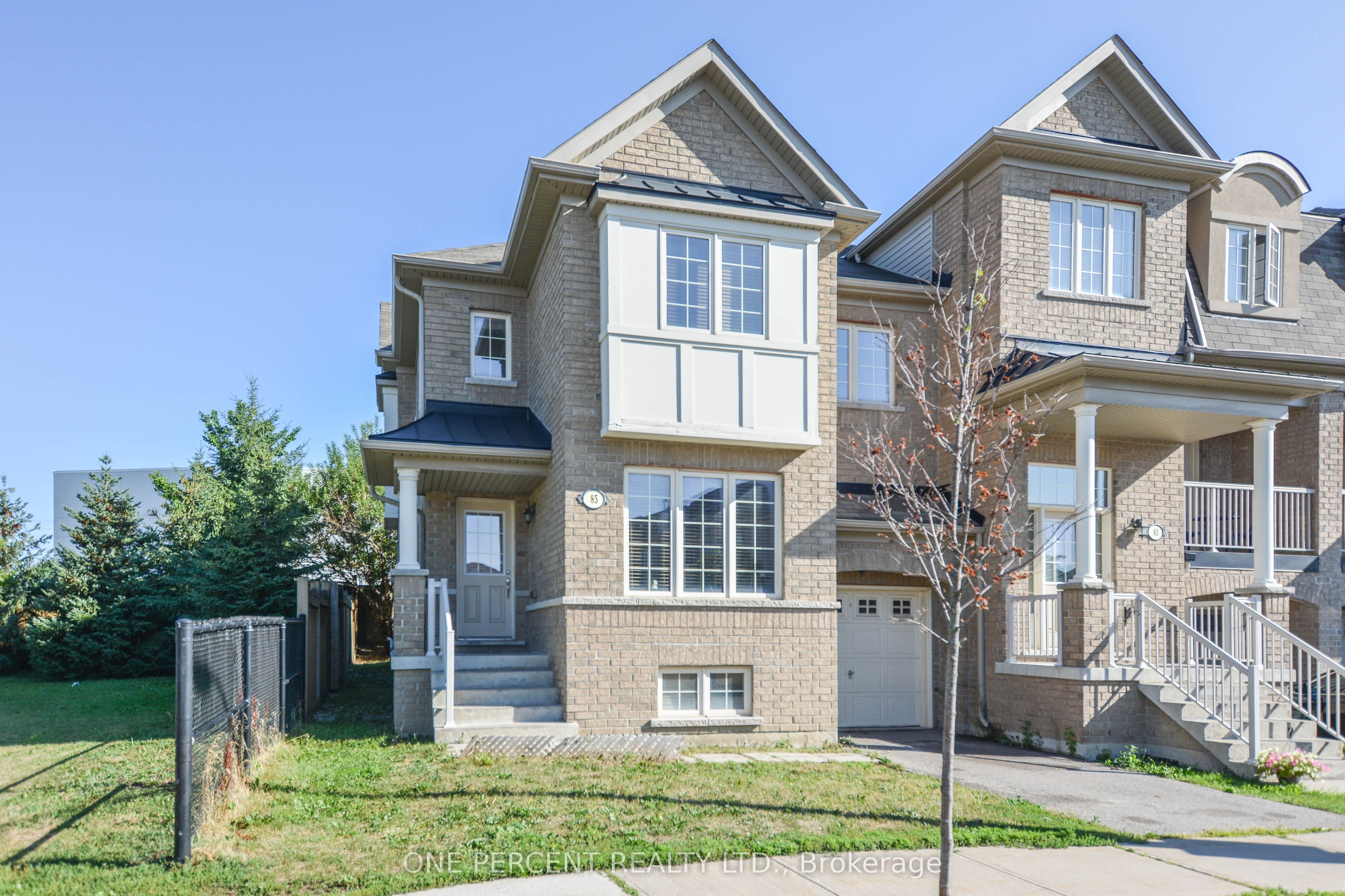 85 Benjamin Hood Crescent, Vaughan, On L4k 5m7