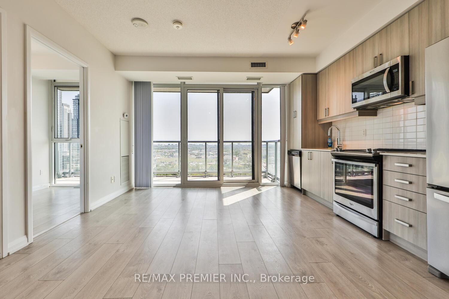 7895 Jane Street 1504, Vaughan, On L4k 0k2