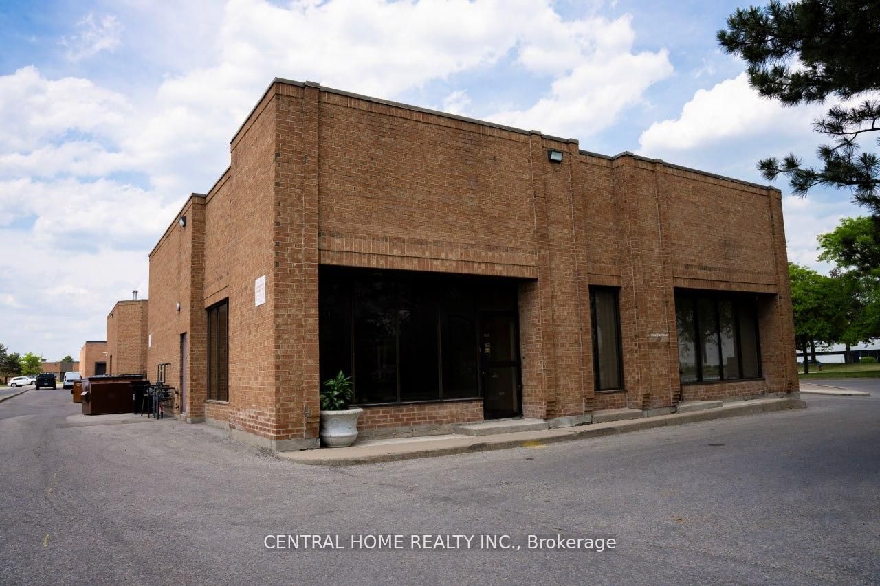 95 East Beaver Creek Road 1, Richmond Hill, On L4b 1l4