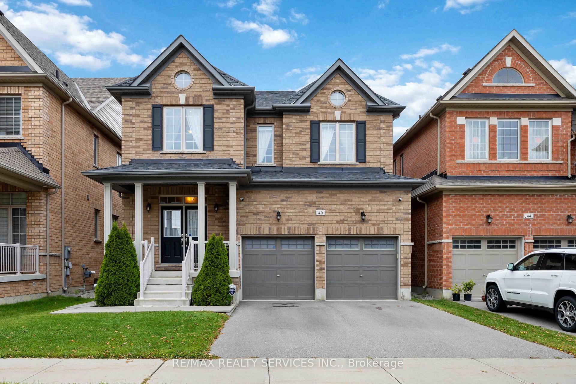 40 Mersey Street, Vaughan, On L4h 3n5