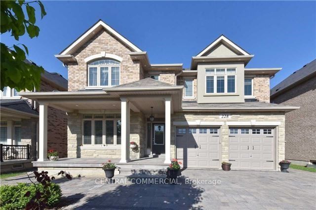 228 Coon'S Road E, Richmond Hill, On L4e 2w8