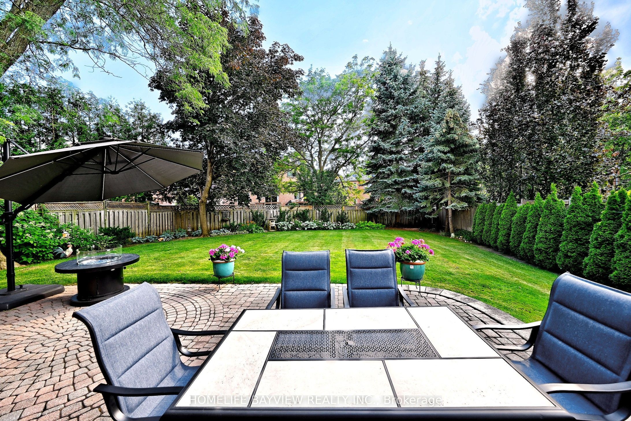 58 Thornbrook Court, Vaughan, On L4j 7x4