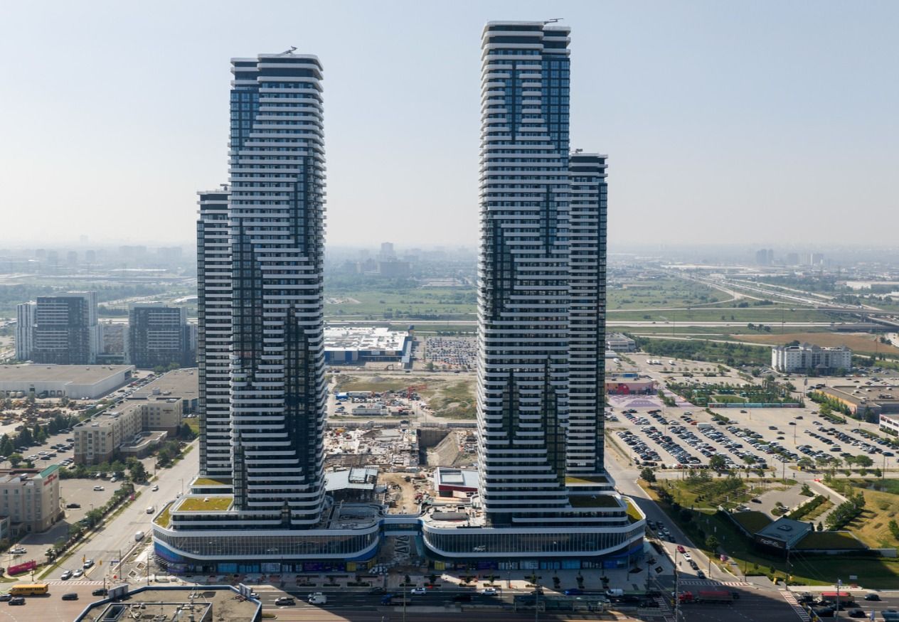 8 Interchange Way 3907, Vaughan, On L4k 0r2