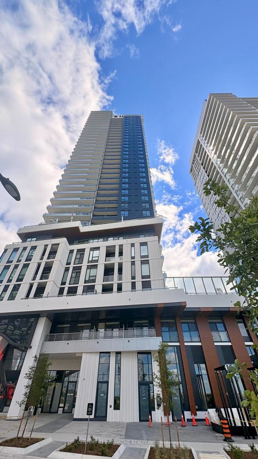 5 Meadowdale Road 712, Vaughan, On L4k 0c7