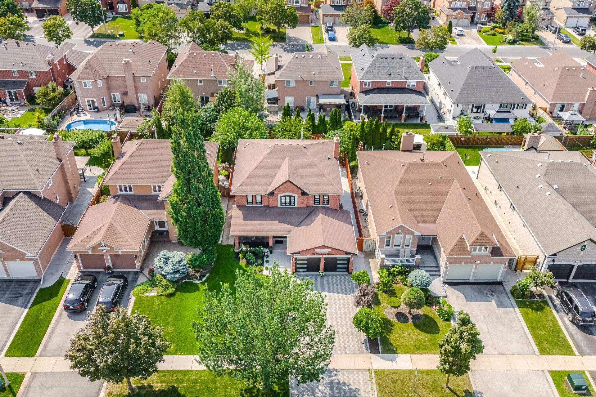 95 Hudson Drive, Vaughan, On L6a 1x4