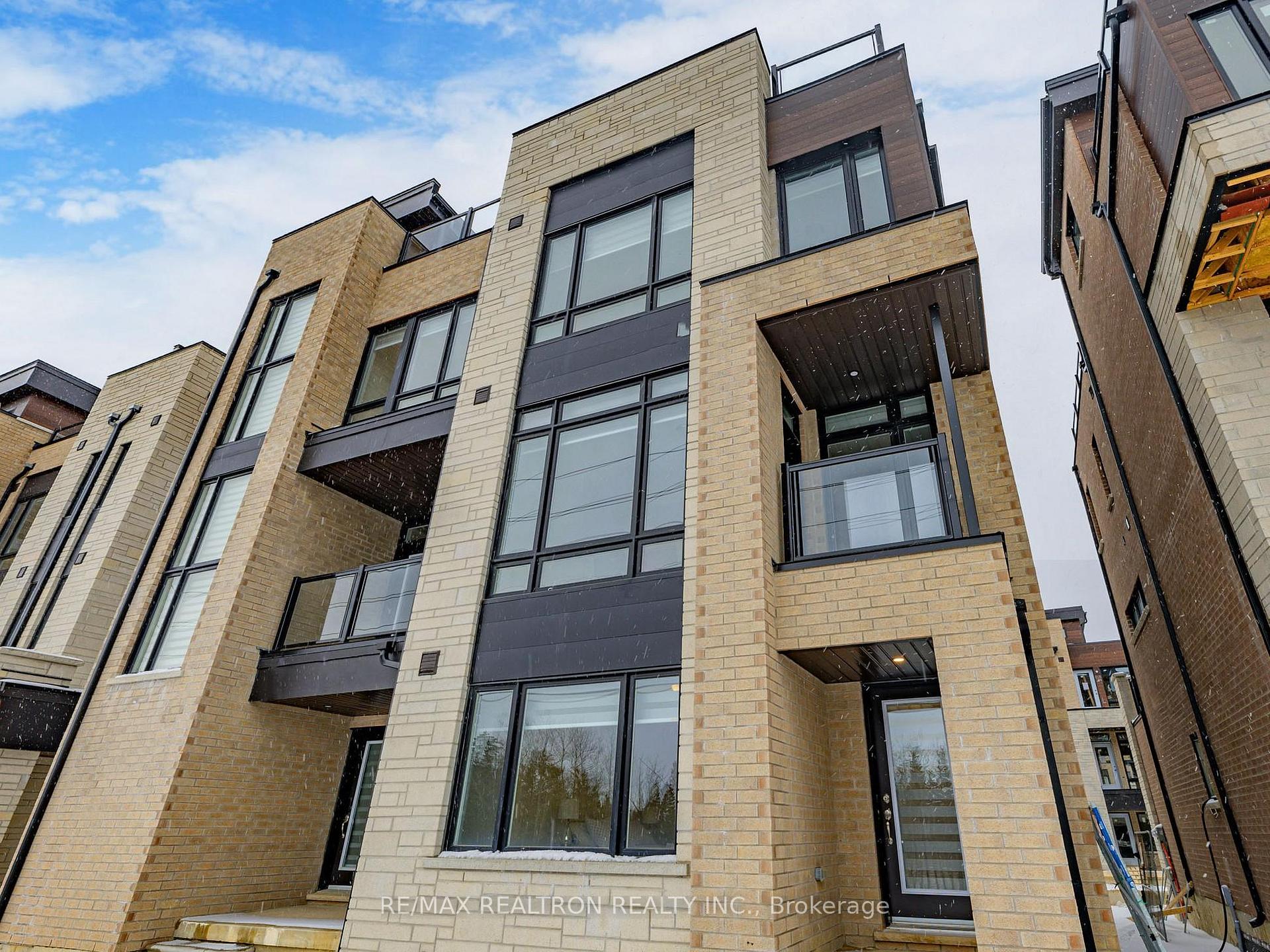 45 Credit Lane Rm 4, Richmond Hill, On L4e 1g9