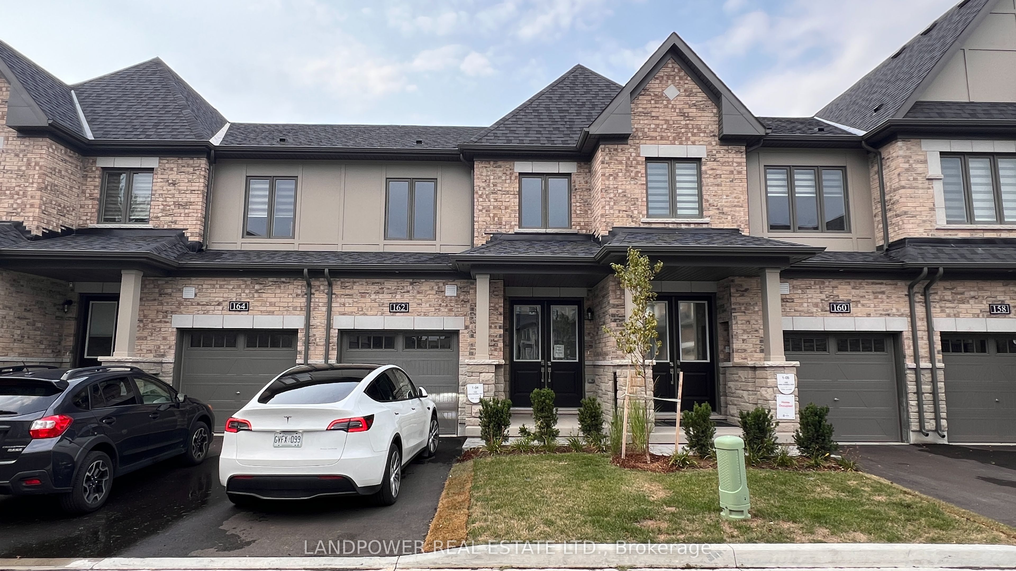 16 John Canning Way, Markham, On L3r 3x3