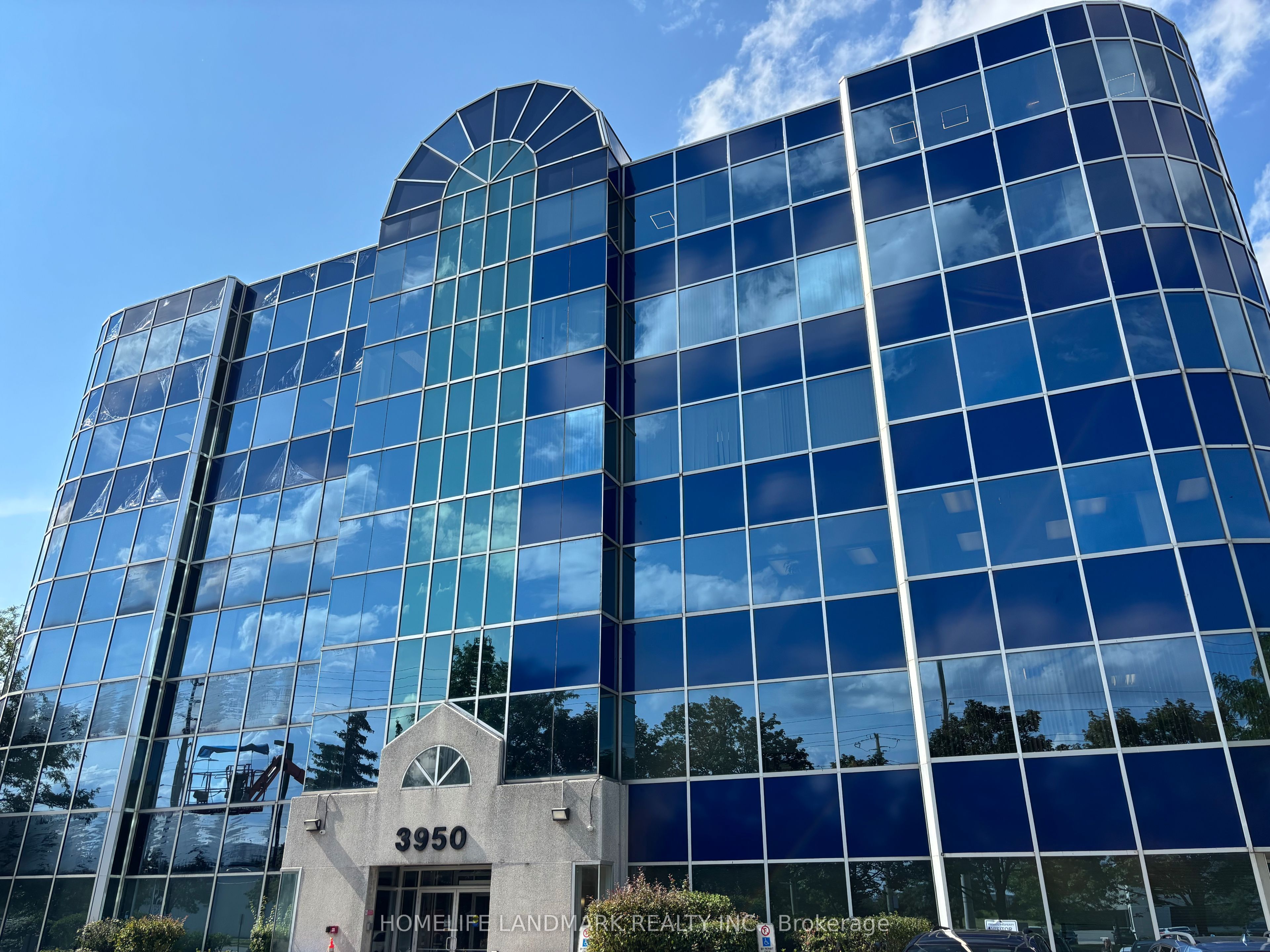 3950 14th Avenue 402, Markham, On L3r 0a9