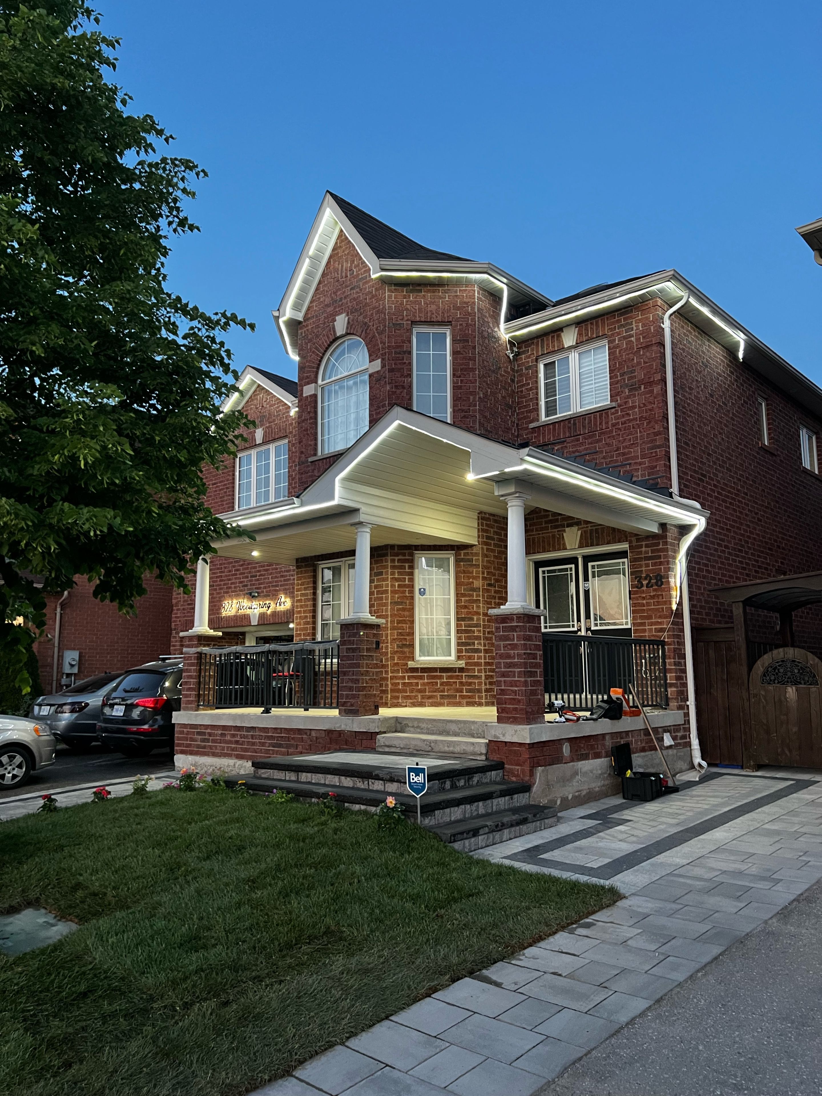 328 Woodspring Avenue Basement, Newmarket, On L3x 3b1