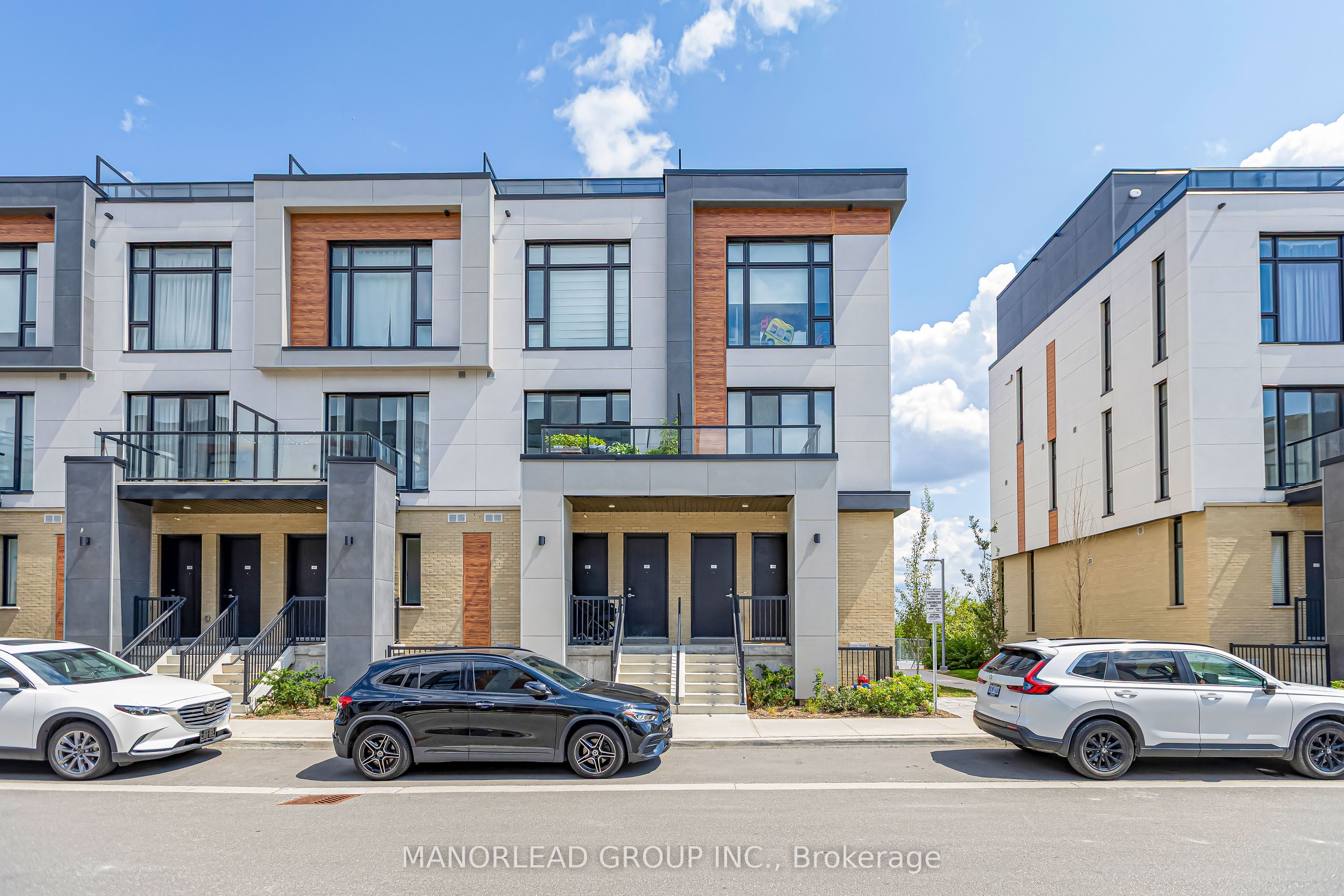 9 Steckley House Lane 501, Richmond Hill, On L4s 0n1