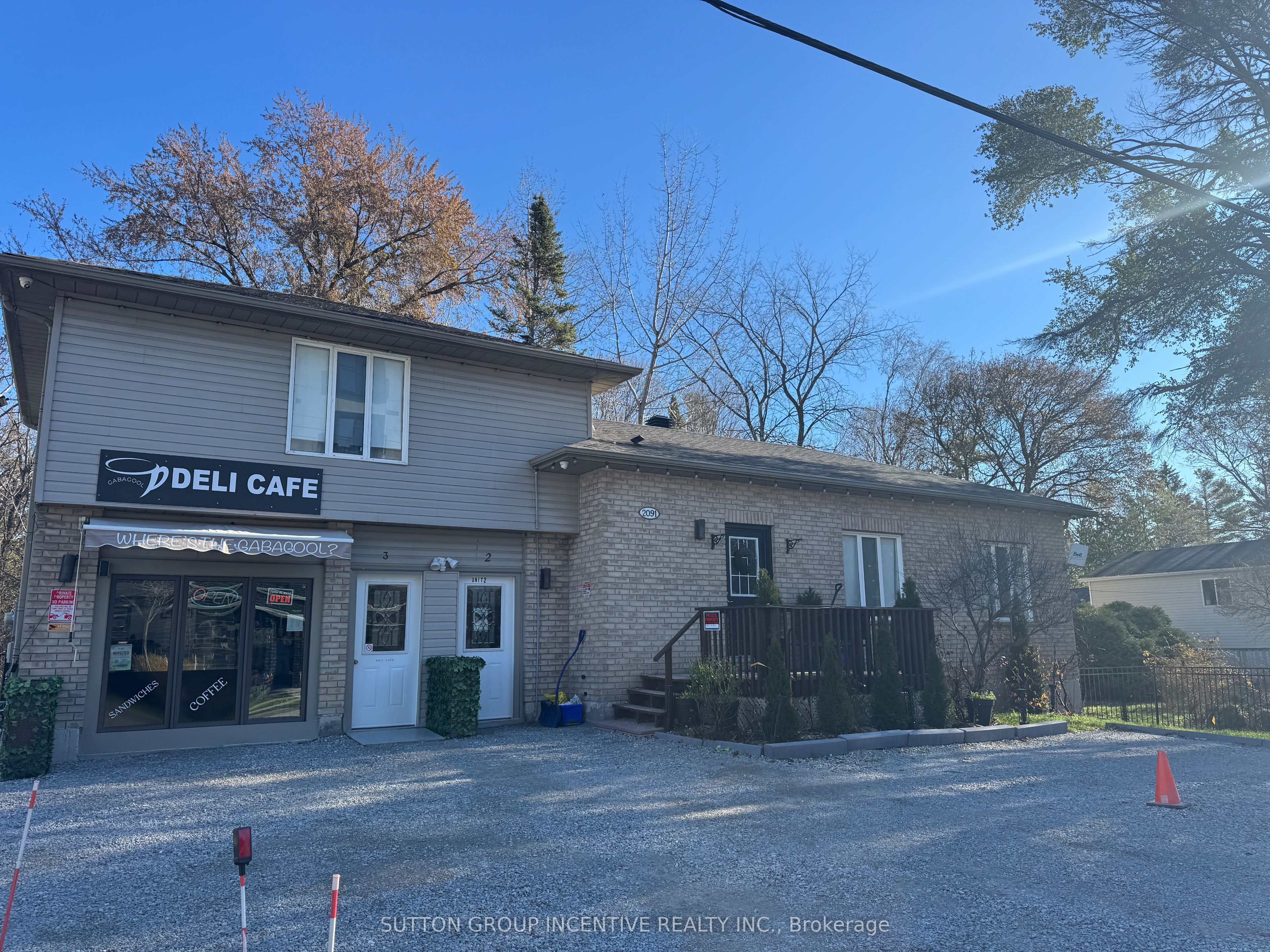 2091 25th Side Road Unit 2, Innisfil, On L9s 1z4