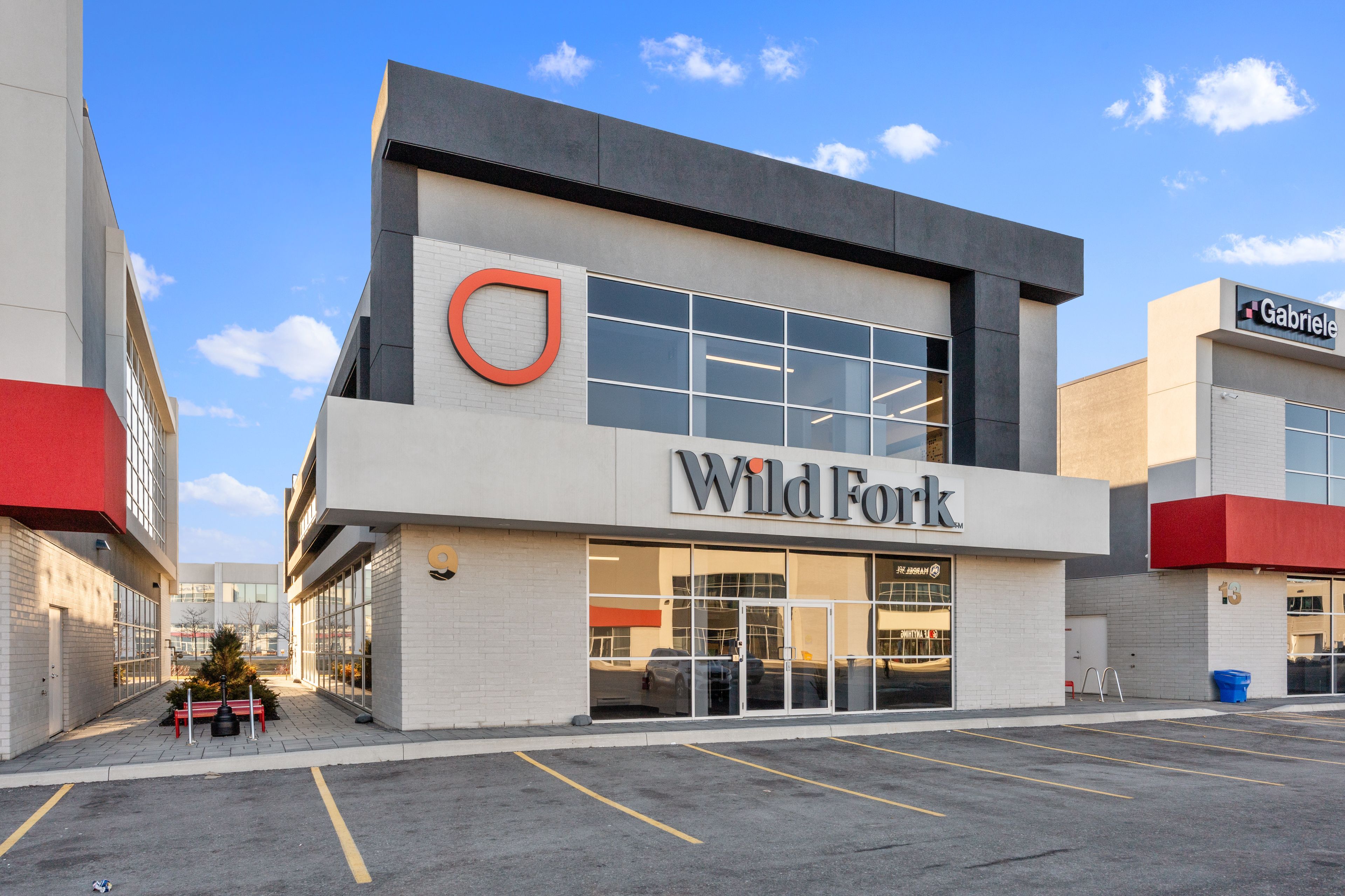 9 Roybridge Gate 2nd Floor, Vaughan, On L4h 4e6