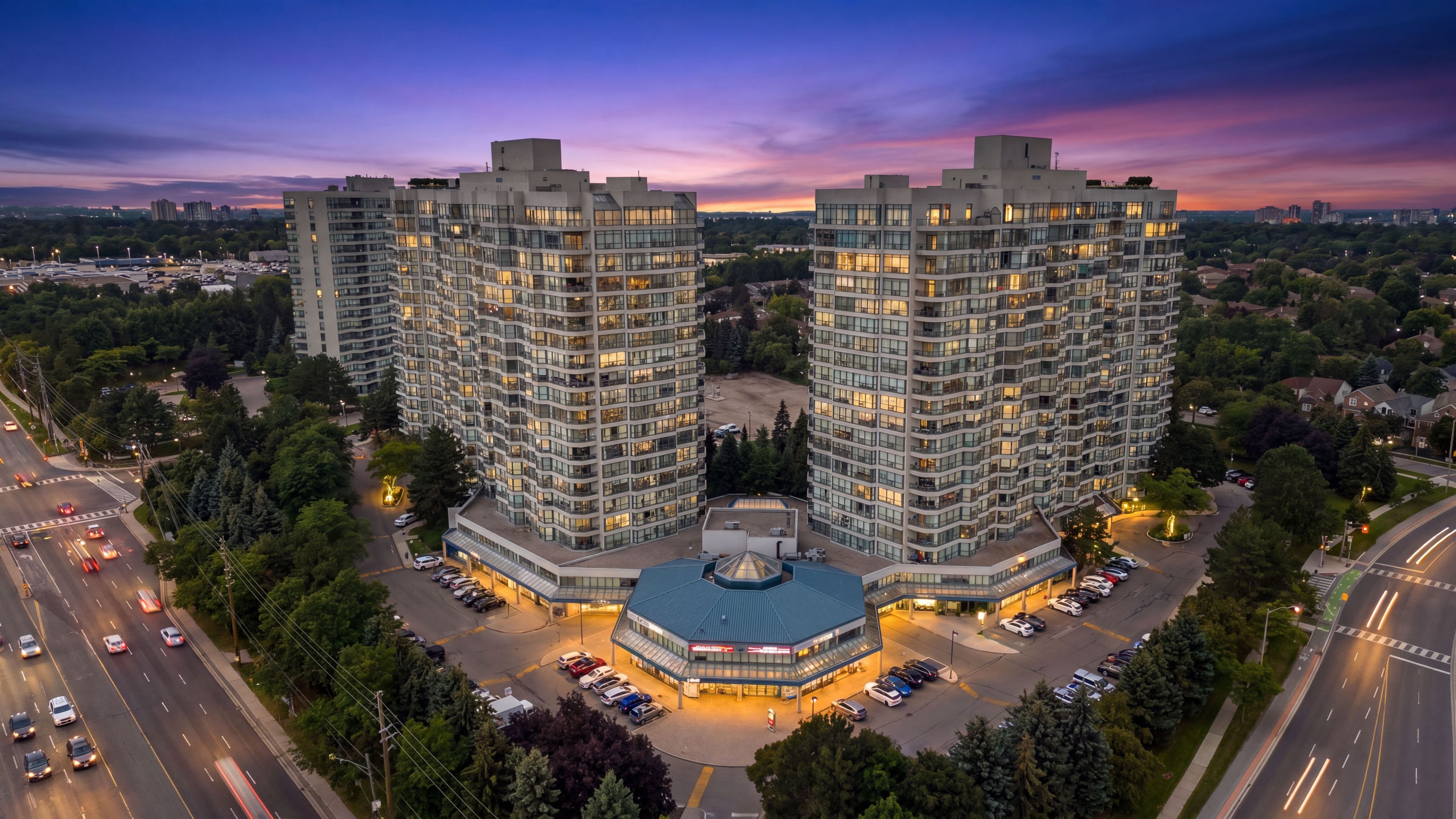 7300 Yonge Street 1801, Vaughan, On L4j 7y5