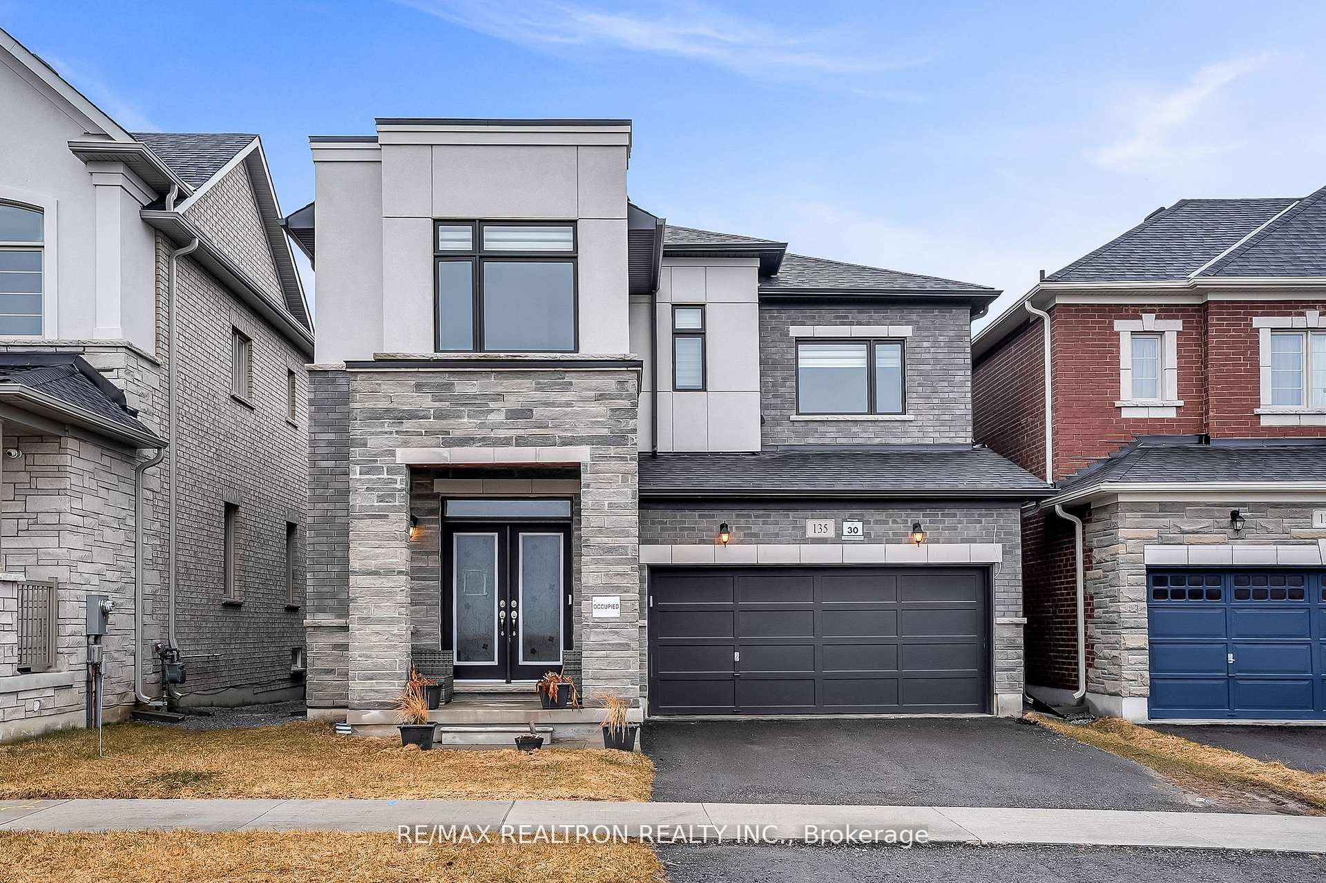 135 Prairie Rose Drive, Richmond Hill, On L4s 0m8