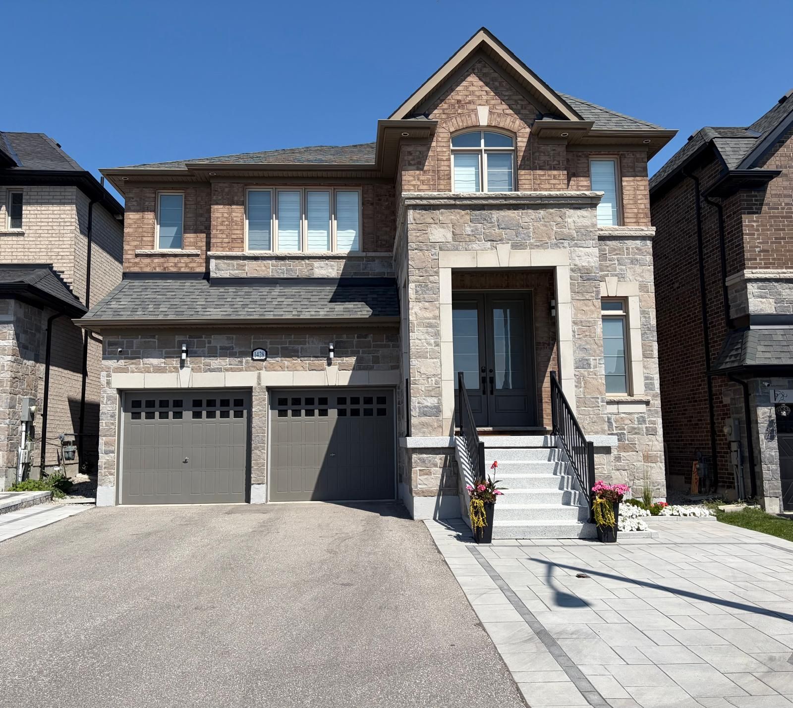 1428 Lawson Street, Innisfil, On L9s 0n7