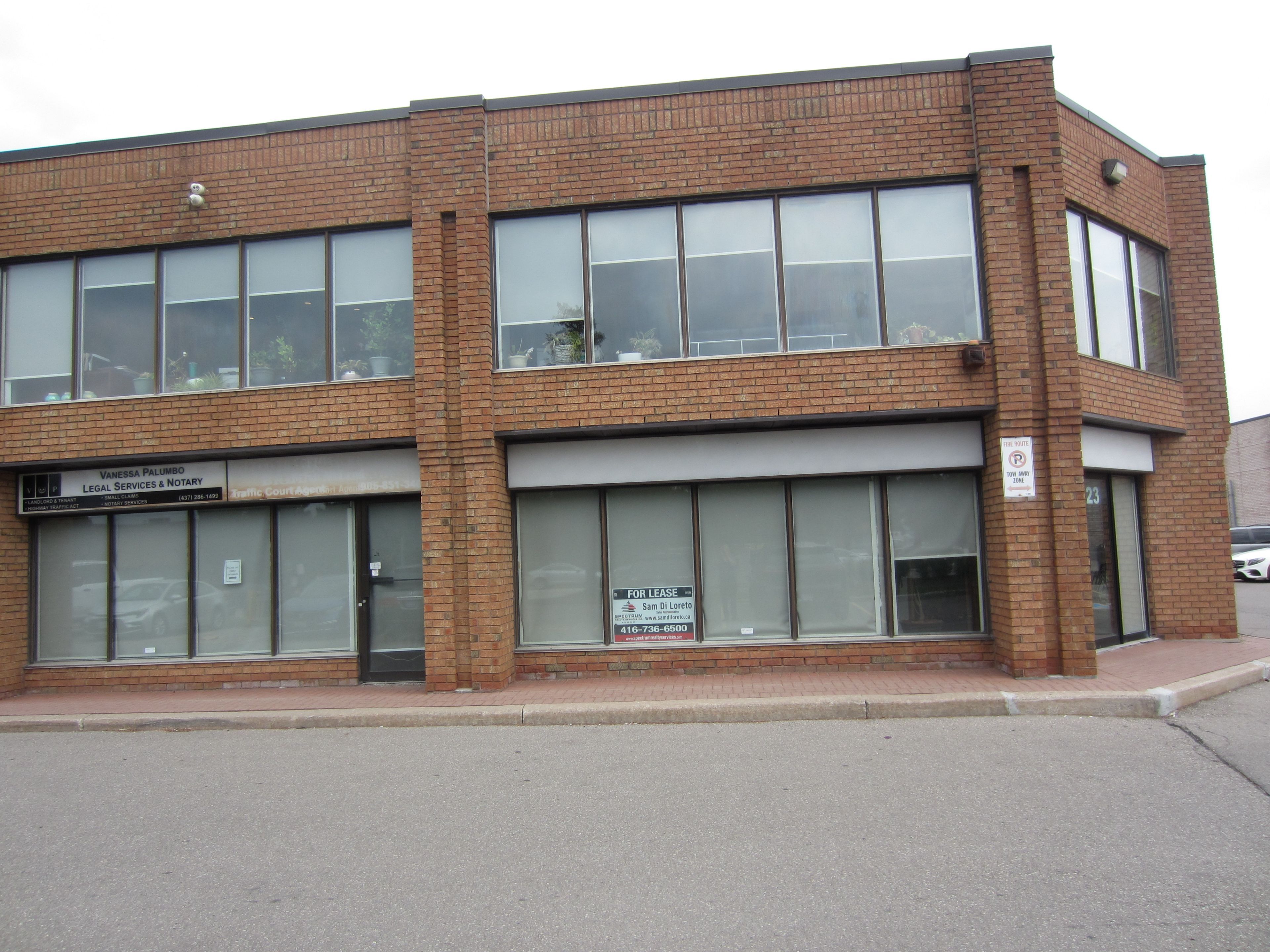 80 Carlauren Road 23-Unit 1a, Vaughan, On L4l 7z5