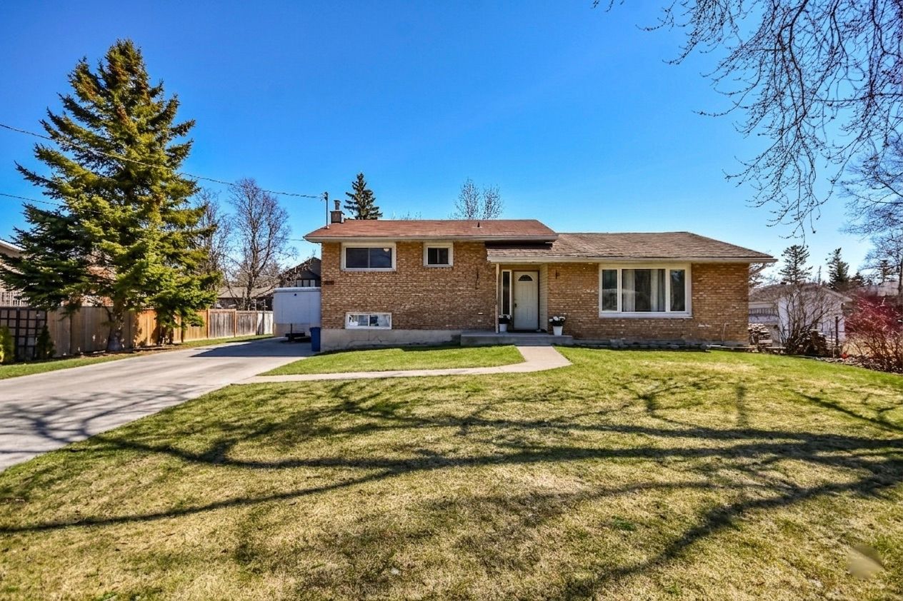 3039 Poplar Road, Innisfil, On L9s 2j9
