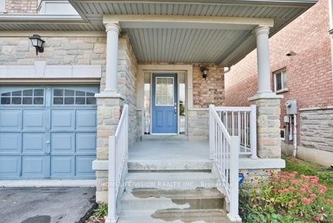 36 Twin Hills Crescent, Vaughan, On L4h 0g6