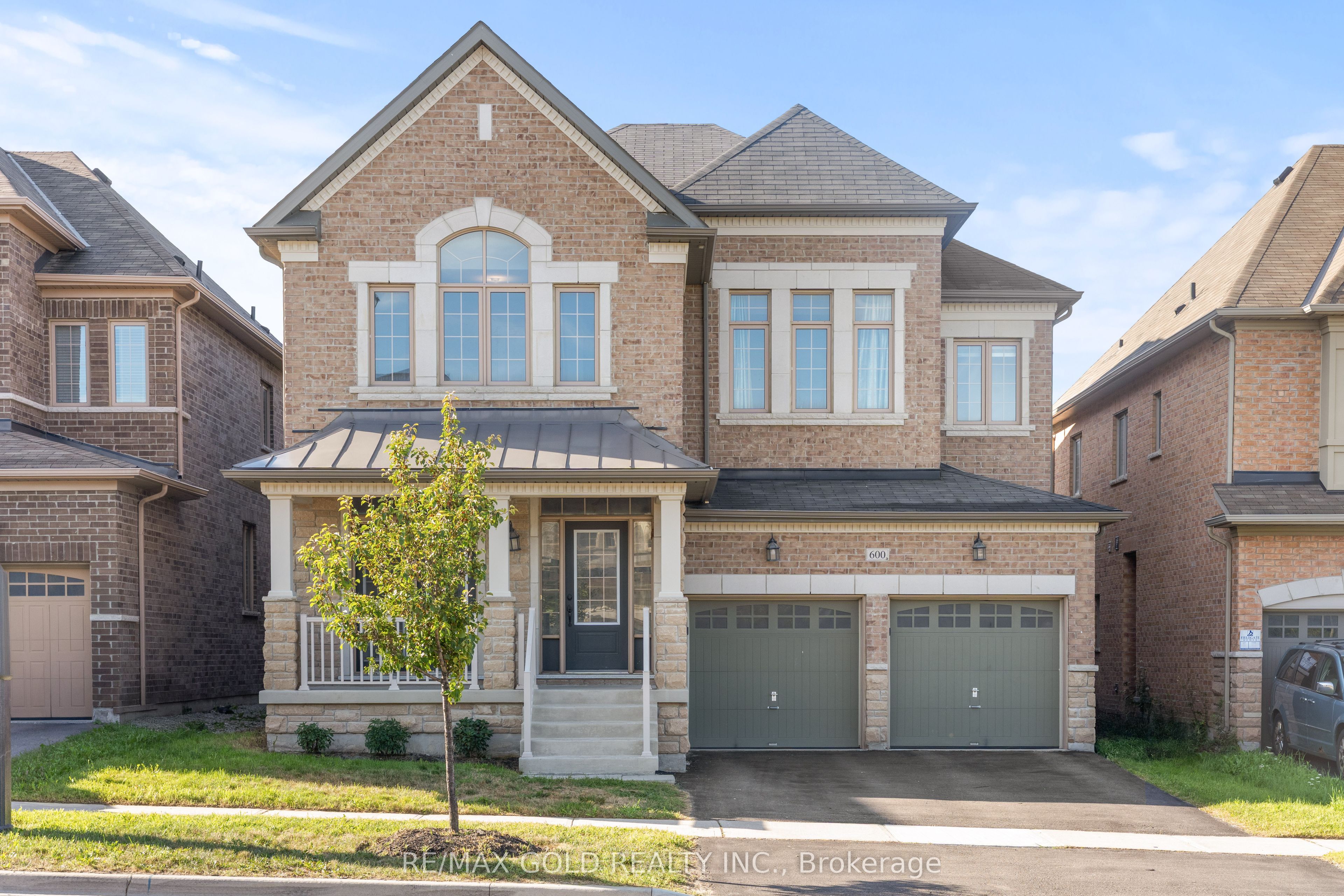 600 Mactier Drive, Vaughan, On L4h 4t9