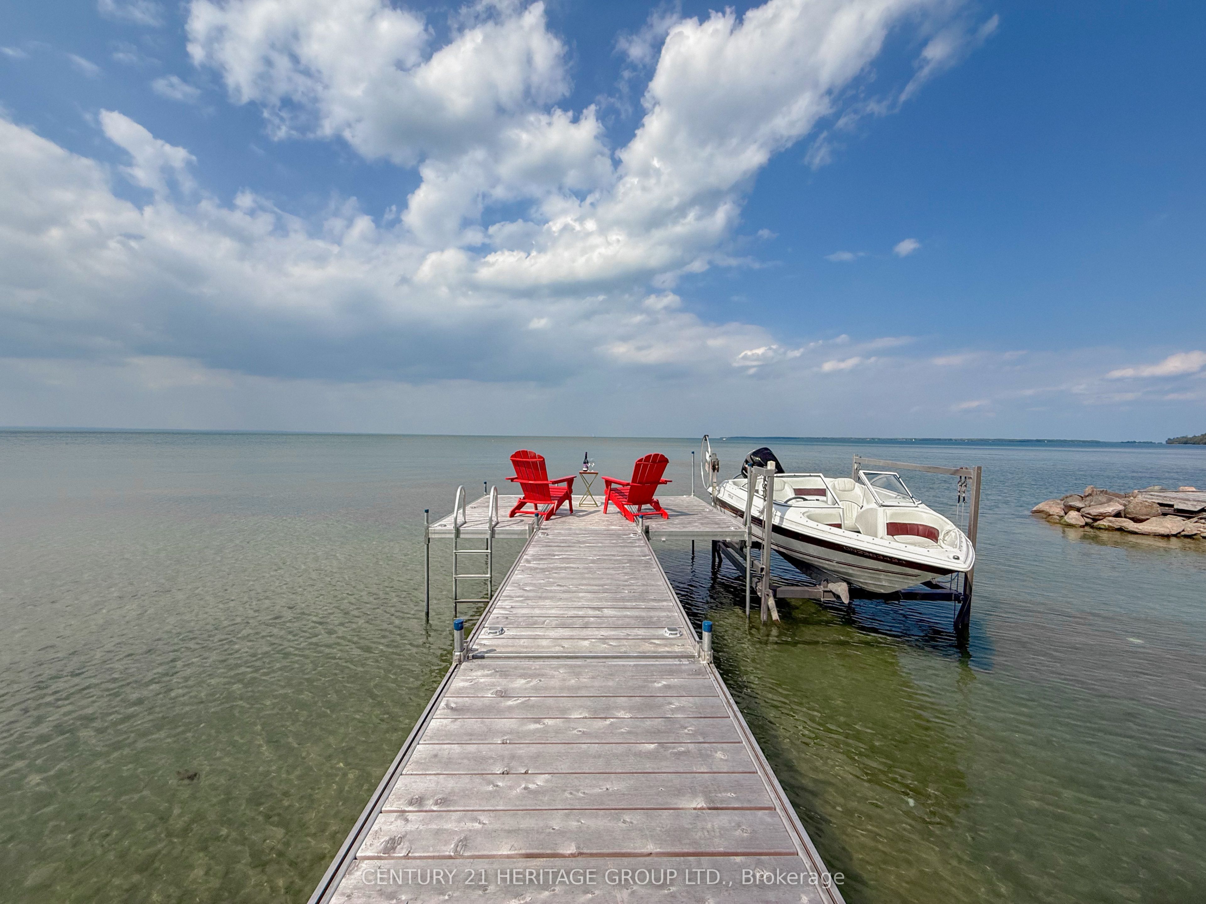 110 Hedge Road, Georgina, On L0e 1r0