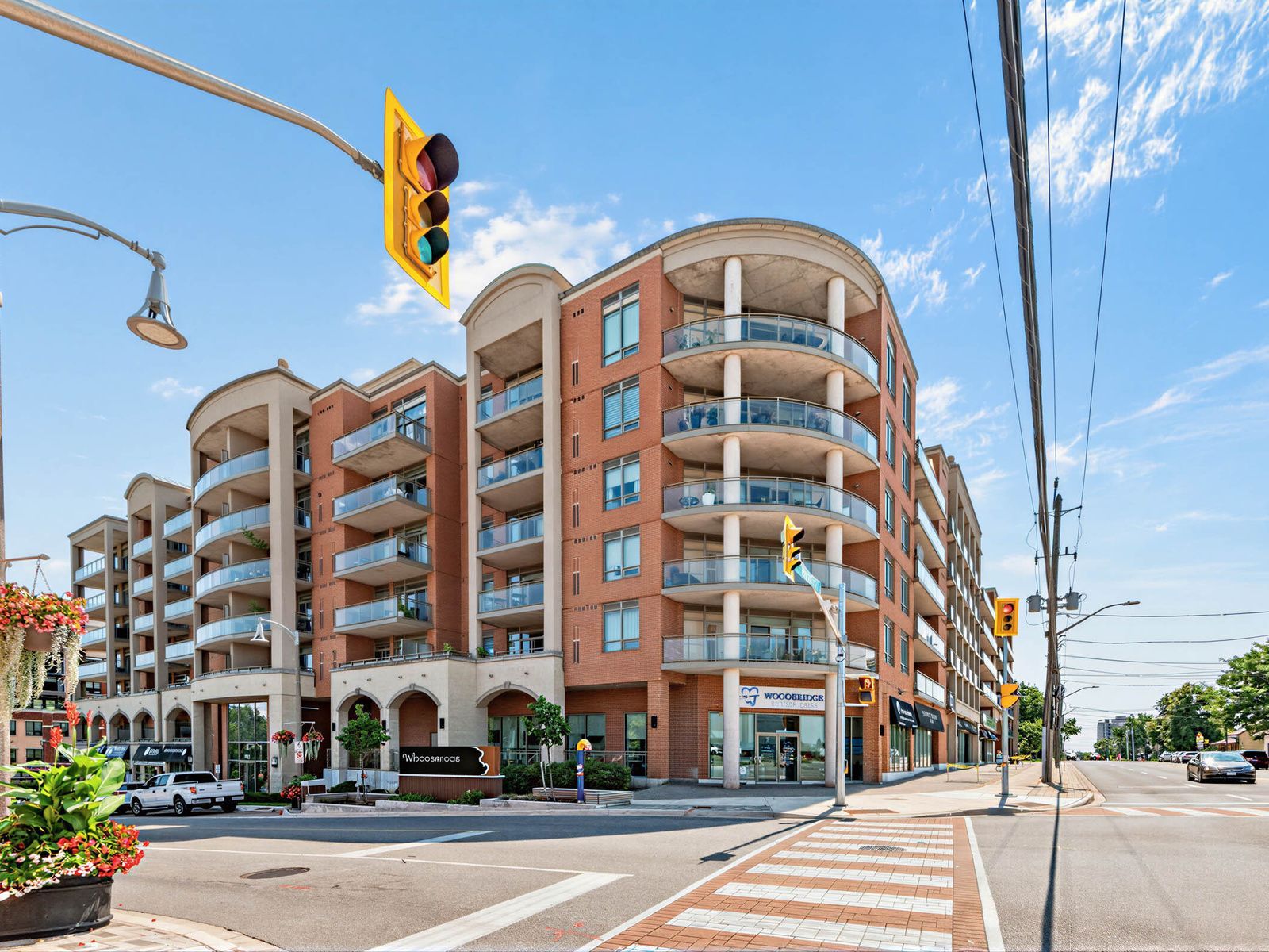 281 Woodbridge Avenue Ph611, Vaughan, On L4l 0c6