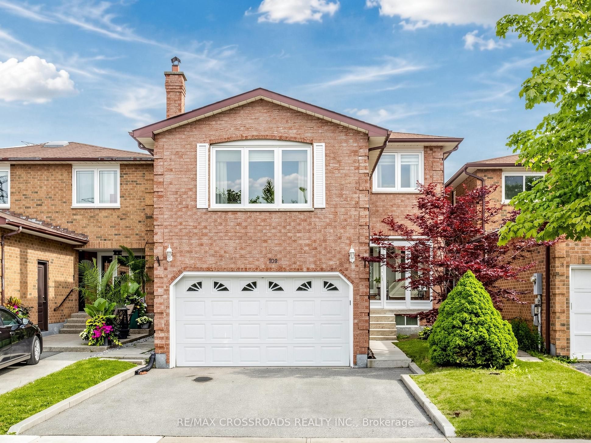 108 Anthony Lane, Vaughan, On L4k 3k8