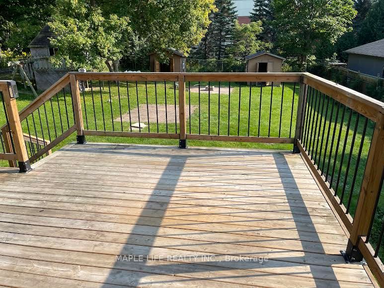 886bsmt Srigley Street, Newmarket, On L3y 1x7