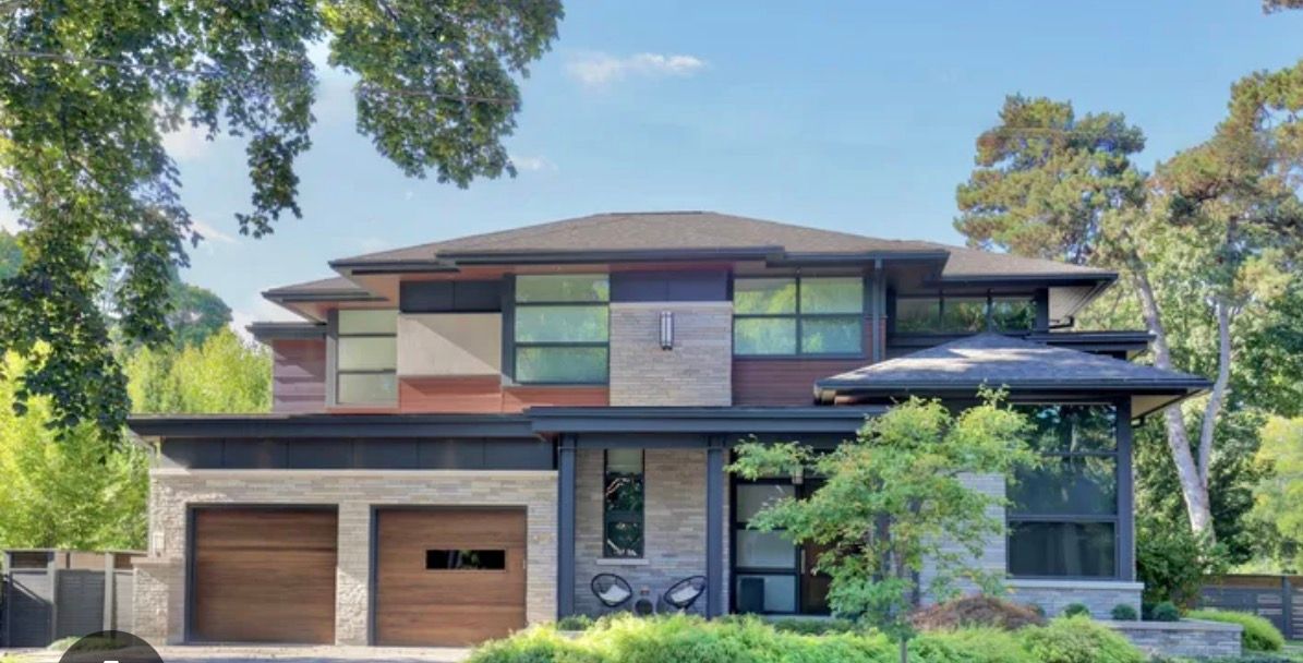 4 Sir Brandiles Place, Markham, On L3p 2z5