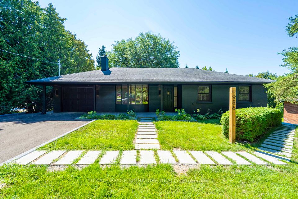 986 Srigley Street Unit B, Newmarket, On L3y 1y3