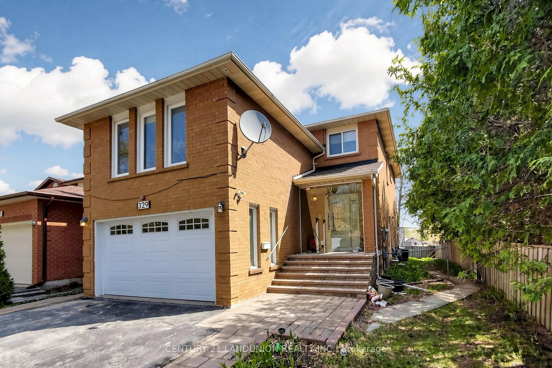 329 Atha Avenue, Richmond Hill, On L4c 6a8