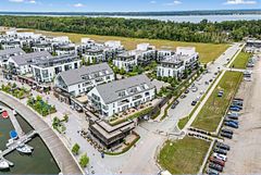 233 Broward Way 8, Innisfil, On L9s 0m5