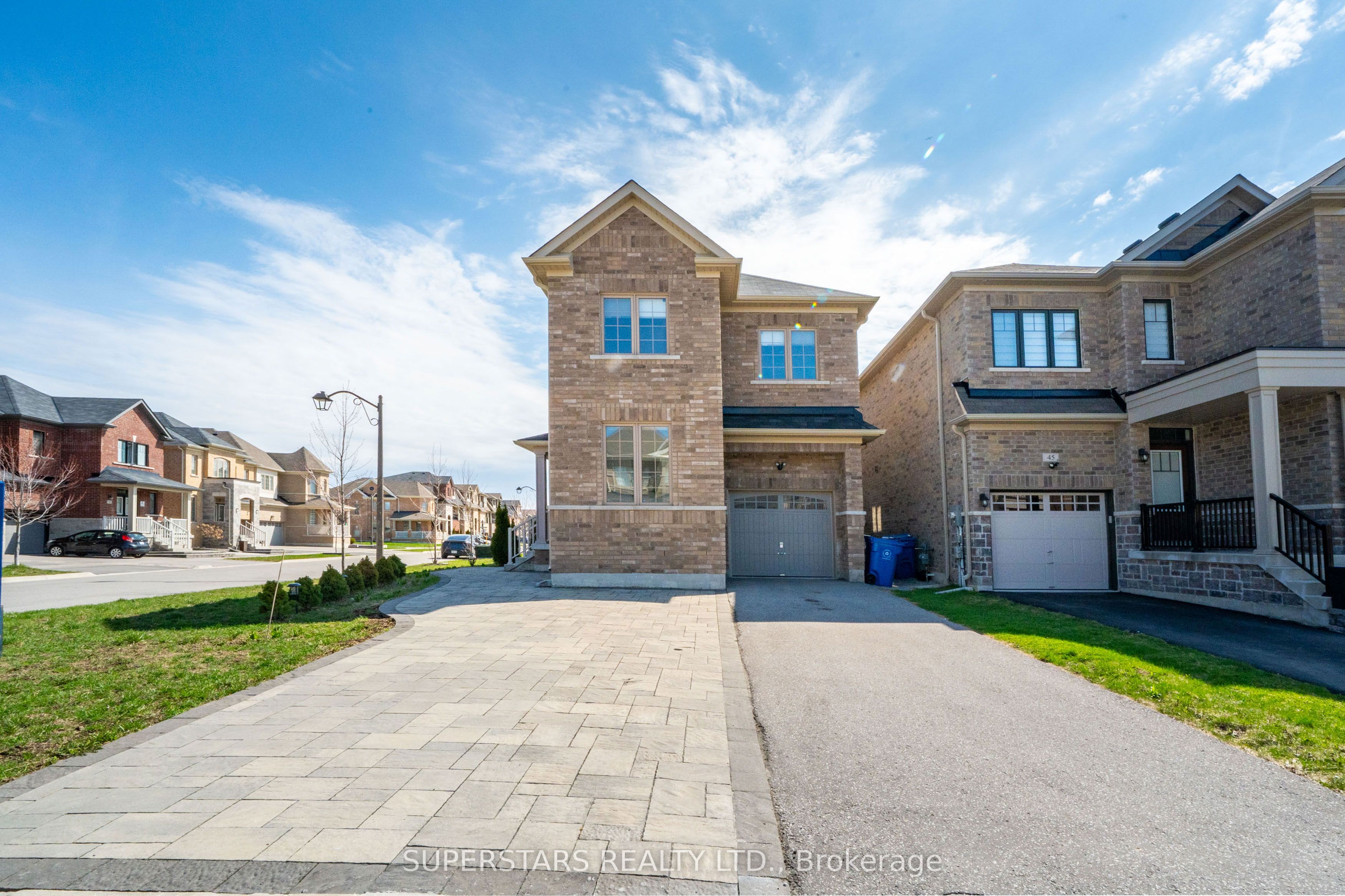 49 Birkett Way Basement, Whitchurch-Stouffville, On L4a 4p7