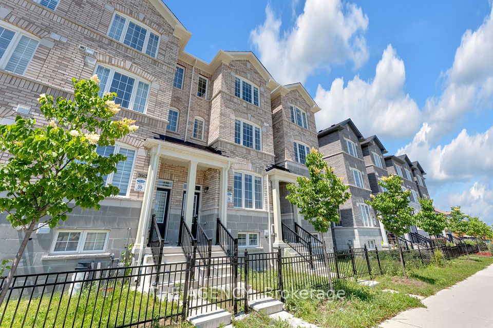2064 Donald Cousens Parkway, Markham, On L6b 0z3