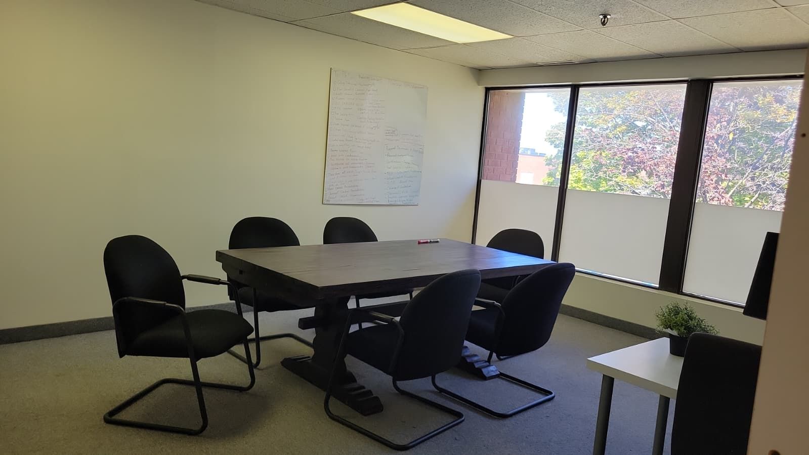 210 Drumlin Circle 4b, Vaughan, On L4k 3e3