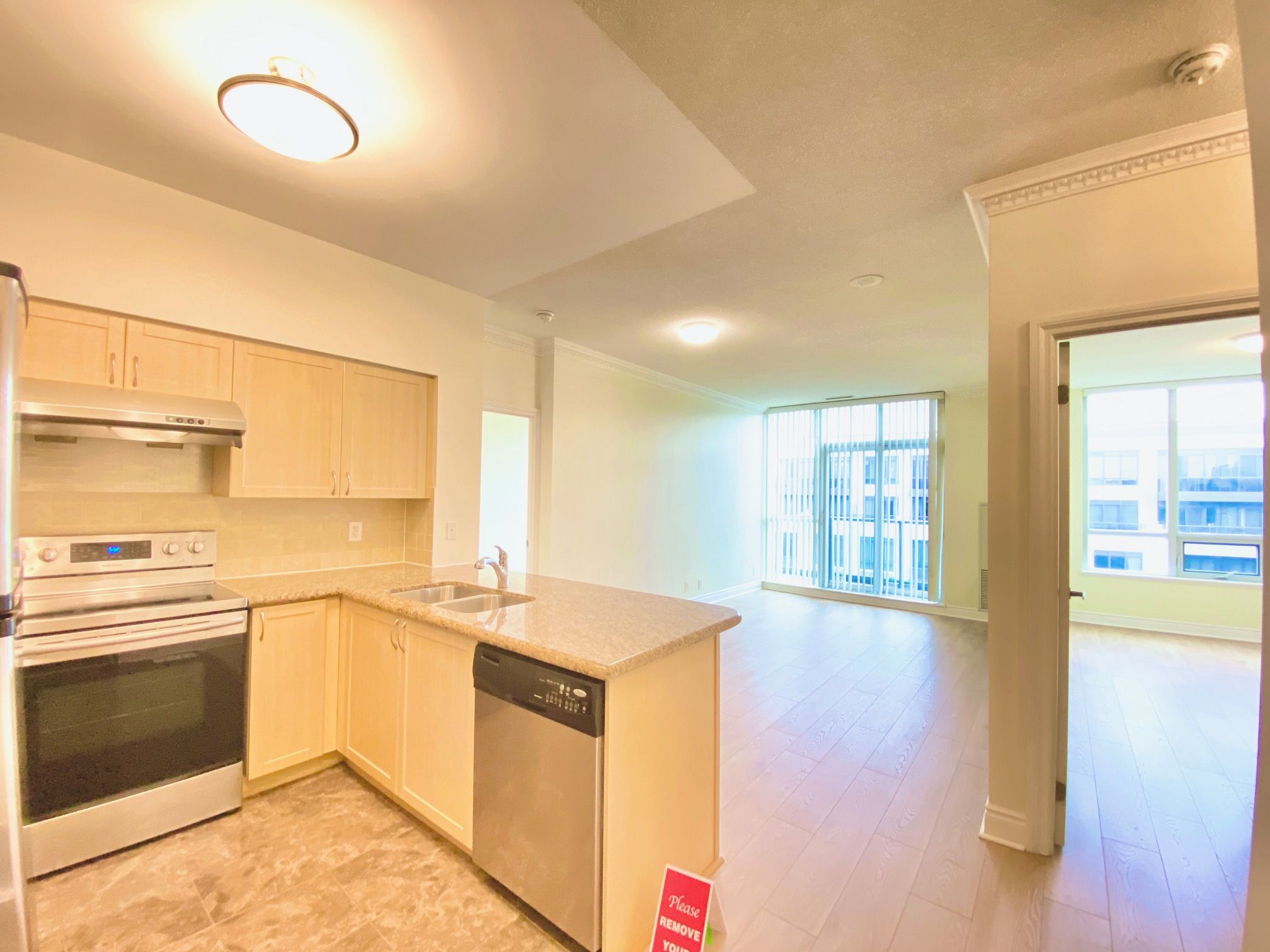 30 Clegg Road Ph03, Markham, On L6g 0b4