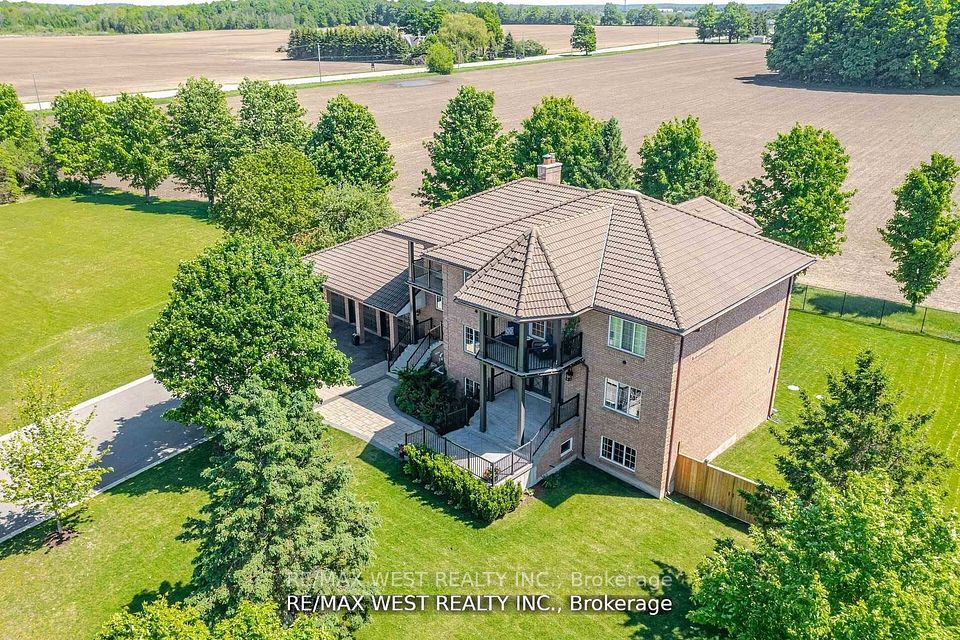 7 Stewart Crescent, Essa, On L0l 2n0