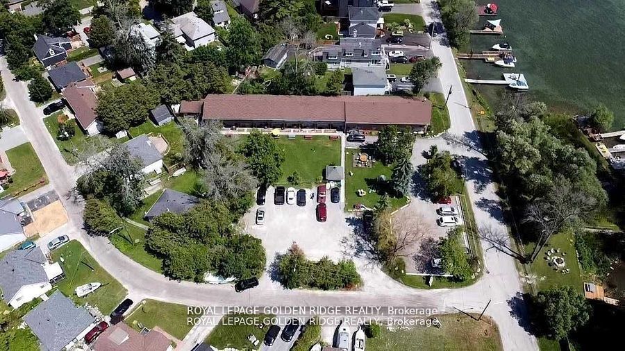 15 Lake Drive N, Georgina, On L4p 1a1