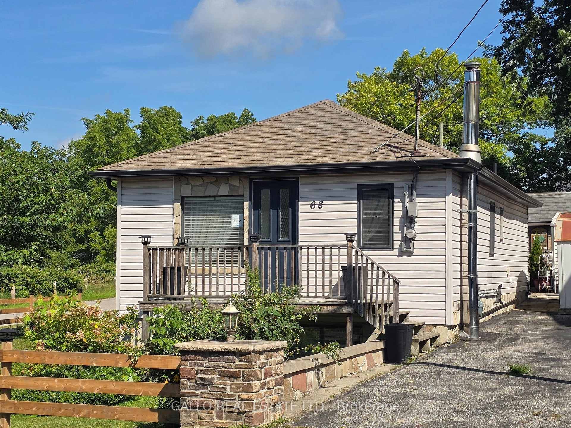 68 Valley Road, Whitchurch-Stouffville, On L4a 7x3