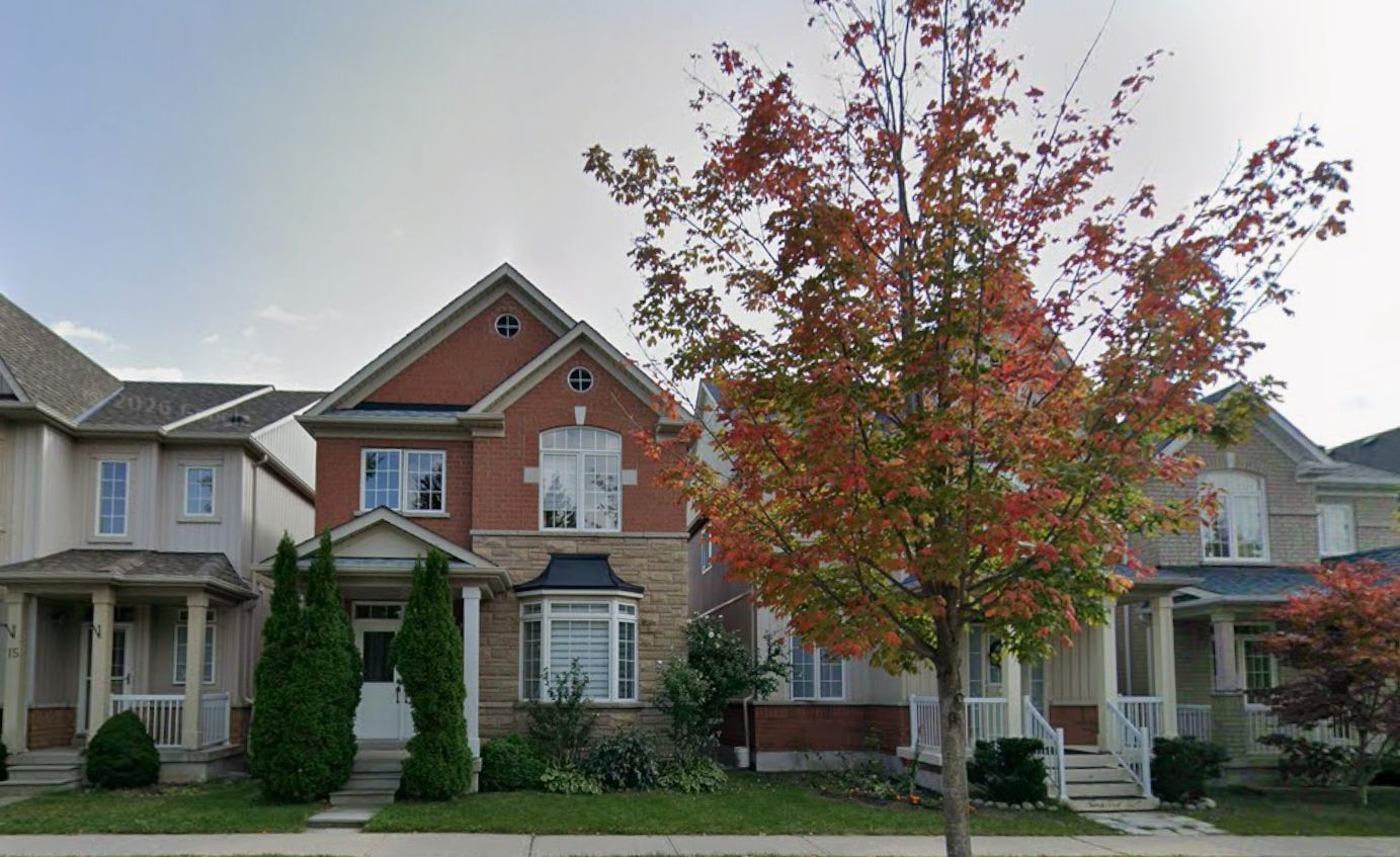13 Kenilworth Gate, Markham, On L6b 0a4